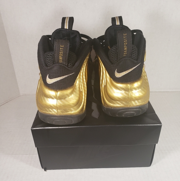 Men's Nike Air Foamposite Pro Sneakers - Picture 7 of 8